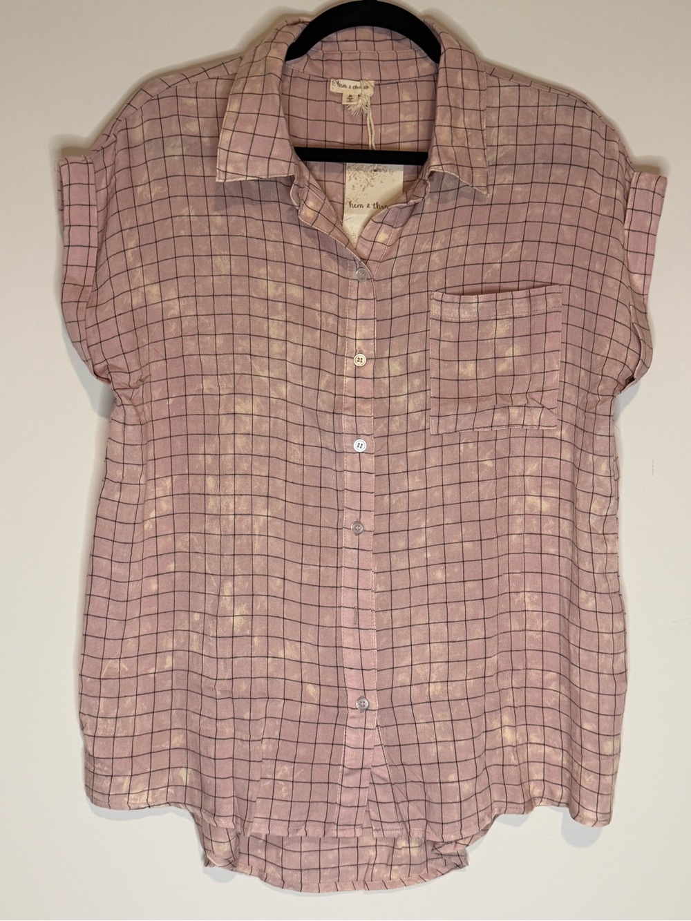 HEM & THREAD - Light Pink Grid Button-Up Short Sleeve Top
